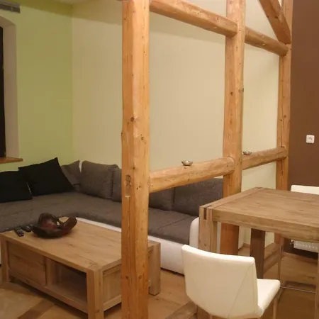 Apartment Mcm Comfort